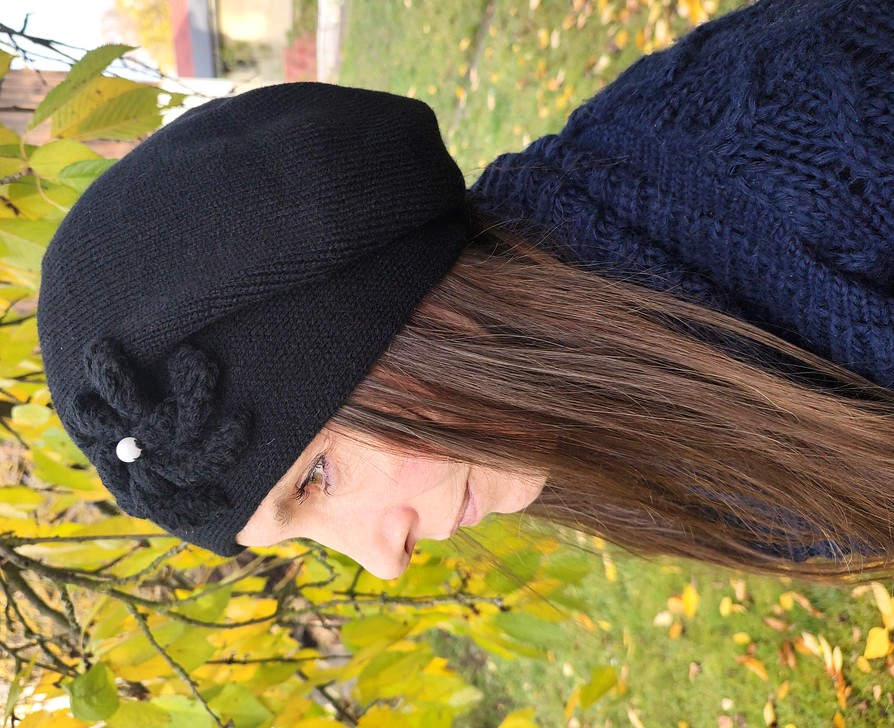 Baret pleteninový černý